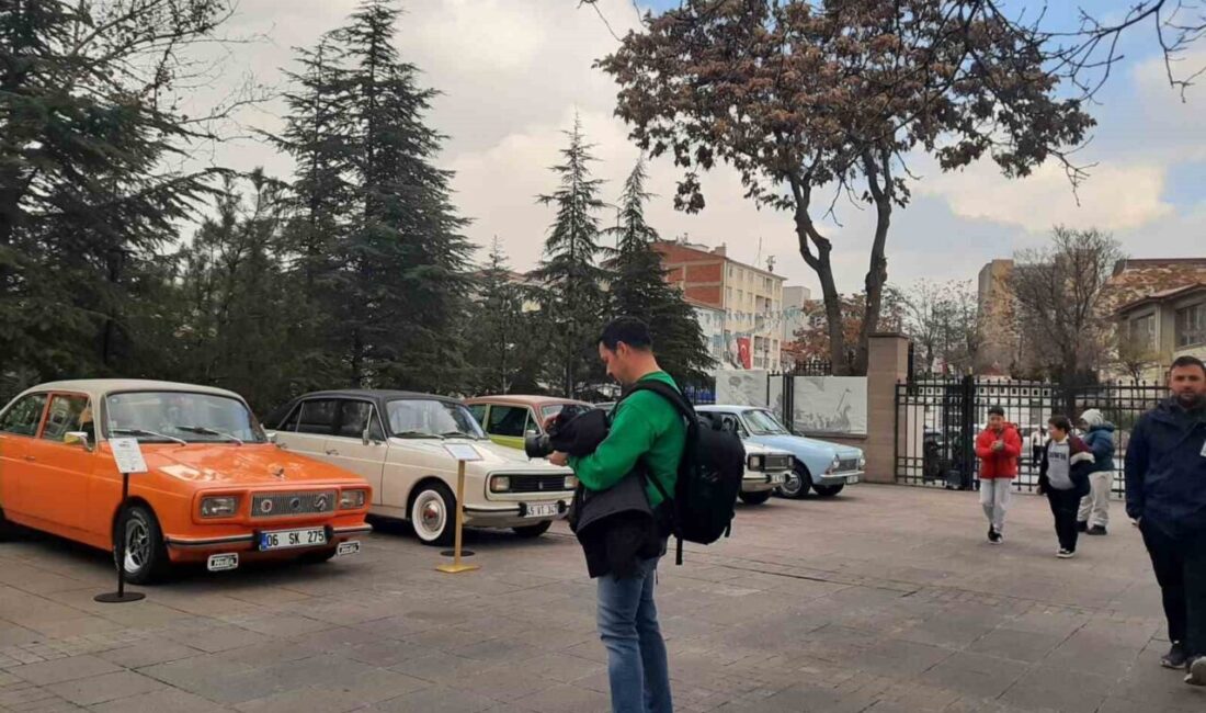 Anadol’un Doğuşu Sergisi, Ankara Resim Heykel Müzesi’nde Ziyarete Açıldı Ankara Resim Heykel Müzesi'nde, Kültür ve Turizm Bakanlığı'nın desteklediği "Anadol’un