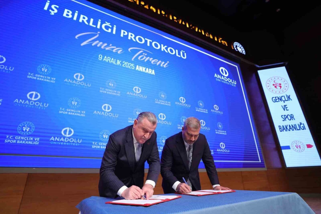 Anadolu Üniversitesi, Gençlik ve Spor Bakanlığı ile iş birliği protokolü