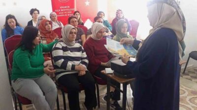 Mersin'in Anamur ilçesinde İlçe Müftülüğü, 'Değerleriyle Güçlü Ailem' projesini hayata