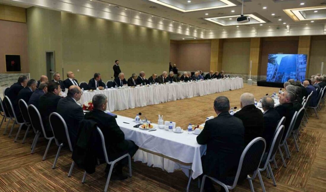 TŞOF Danışma Kurulu Toplantısı’nda Esnaf ve Sanatkarların Sorunları Ele Alındı Türkiye Şoförler ve Otomobilciler Federasyonu (TŞOF) Danışma Kurulu Toplantısı, TŞOF