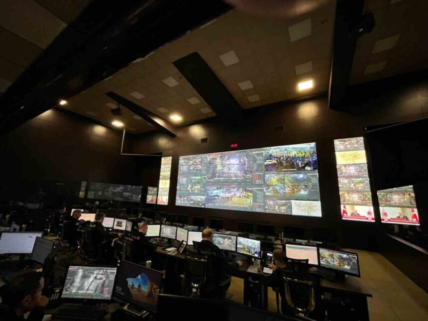 Ankara’da yılbaşı için 641 noktada 2 bin 684 ekip ve 19 bin 242 personelle güvenlik önlemleri alındı.