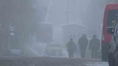 Ardahan'da gece saatlerinde etkili olan kar yağışı, sabah kentte güzel