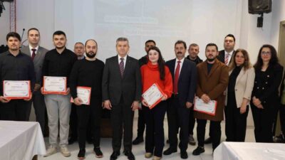 Artvin’deki dumansız yaşam kampanyası kapsamında, Vali Dr. Turan Ergün, sigarayı