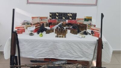 Artvin’in Arhavi ilçesinde düzenlenen operasyonda, jandarma tarafından dört şüpheli gözaltına