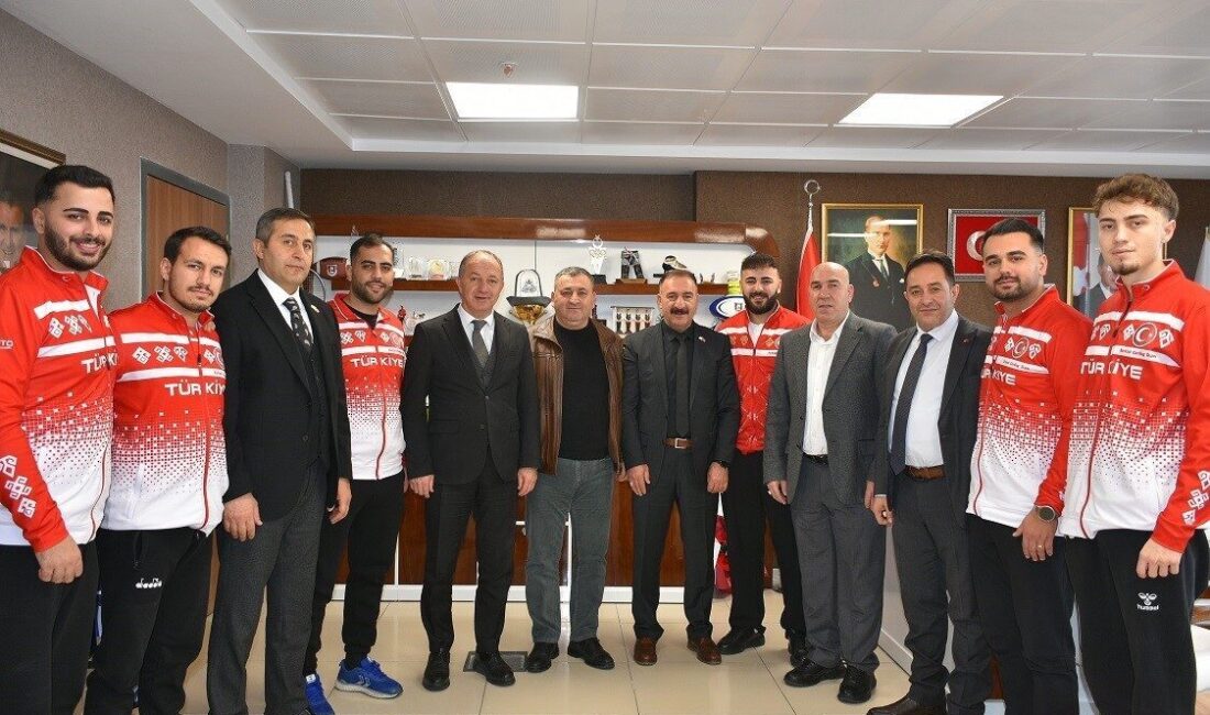 A Milli Erkek Curling Takımı, Finlandiya'daki Avrupa Curling Şampiyonası'nda B