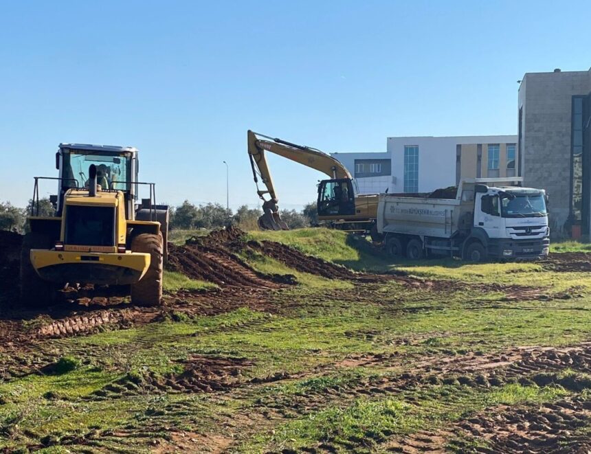 ADÜ Merkez Kampüsü’nde çevre düzenlemeleri yapıldı