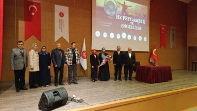 Aydın'da 'Peygamberimiz ve Engelliler' konulu bir konferans düzenlendi. Aydın İl