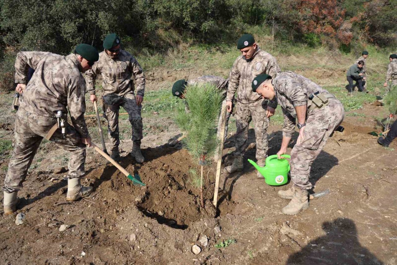 Aydın İl Emniyet Müdürlüğü, 33 şehit polis memuru anısına 333