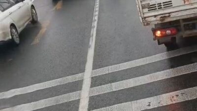 Ayvalık’ta dur ihtarına uymayan bir sürücü, polisin başlattığı kovalamaca sonucu