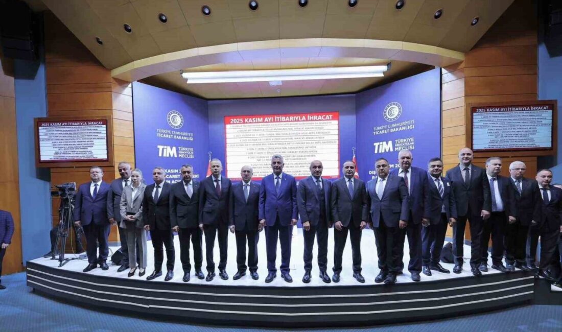 Ticaret Bakanı Ömer Bolat, Kasım ayında ihracatın yıllık bazda %2,2