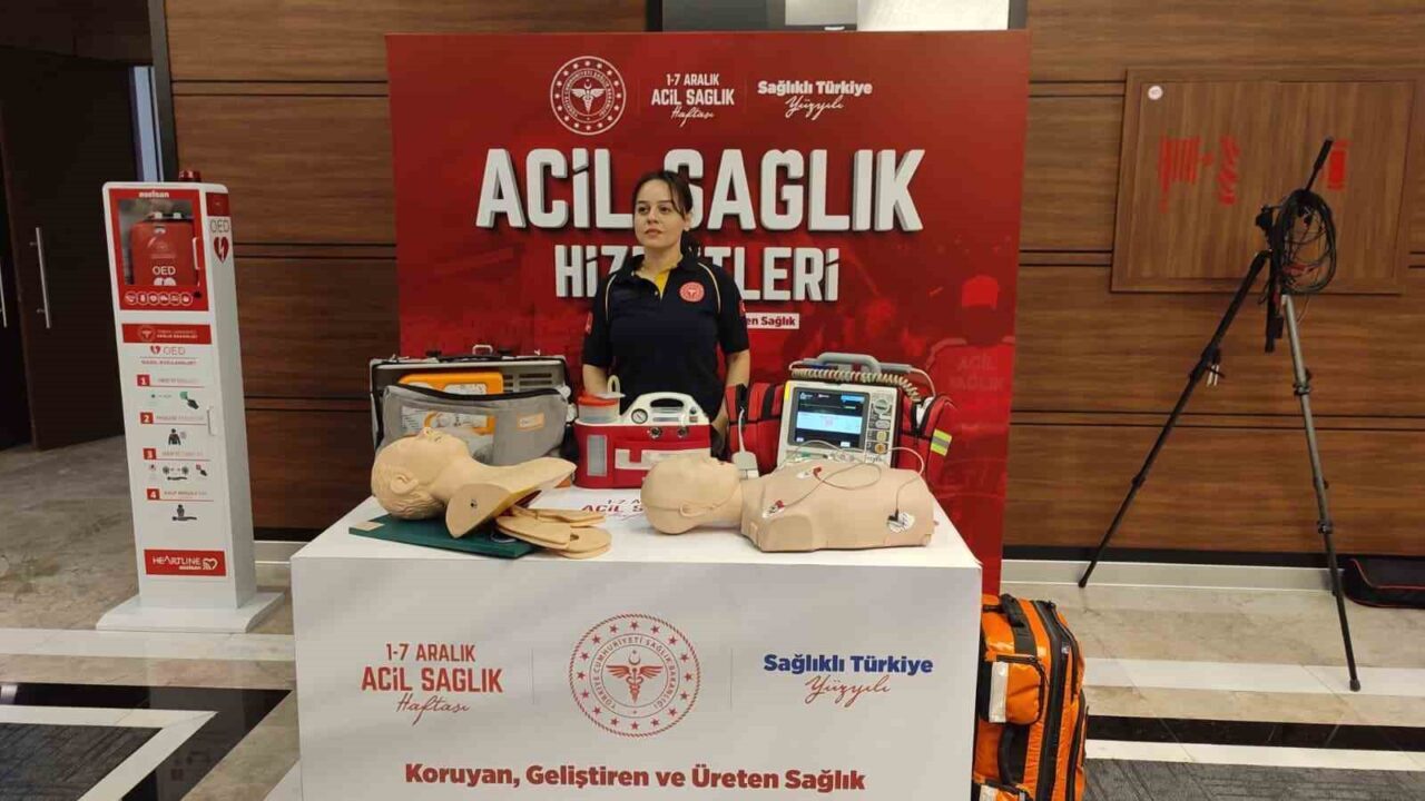 Sağlık Bakanı Kemal Memişoğlu, acil sağlık hizmetlerinde önemli bir ilerleme