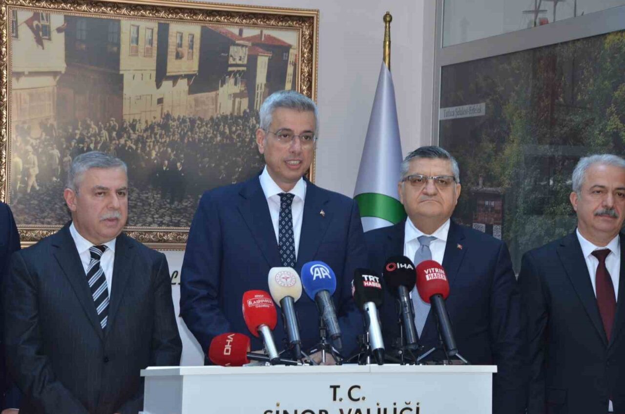 Sağlık Bakanı Dr. Kemal Memişoğlu, Sinop'taki sağlık hizmetlerini güçlendirmek amacıyla