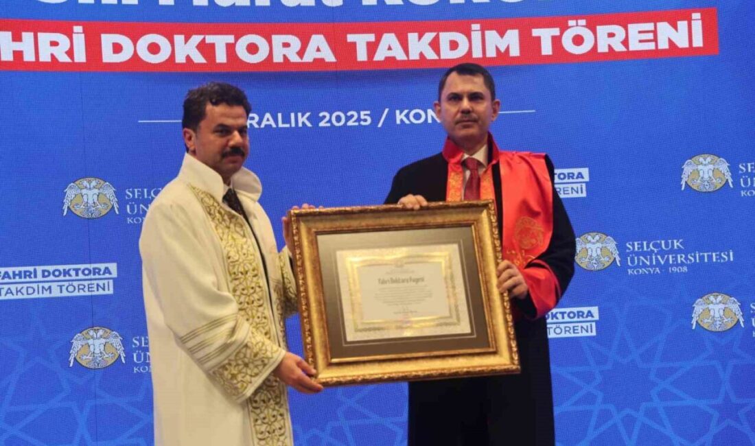 Bakan Murat Kurum’a Selçuk Üniversitesi’nden Fahri Doktora Unvanı Verildi Çevre, Şehircilik ve İklim Değişikliği Bakanı Murat Kurum, mezunu olduğu
