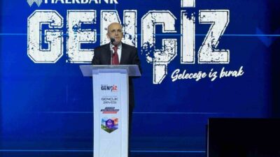 Hazine ve Maliye Bakanı Mehmet Şimşek, enflasyonu düşürme hedeflerinin 2025