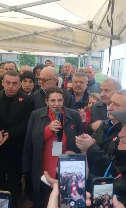 Balkan Göçmenleri Derneği’ndeki 20. Olağan Genel Kurul, tartışmalı seçim iddialarıyla dikkat çekti.