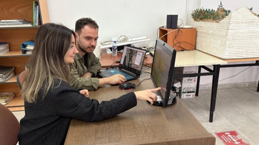 Bartın Üniversitesi’nin TÜBİTAK destekli projesi, orman yangını riski taşıyan alanları ulusal düzeyde haritalayacak.