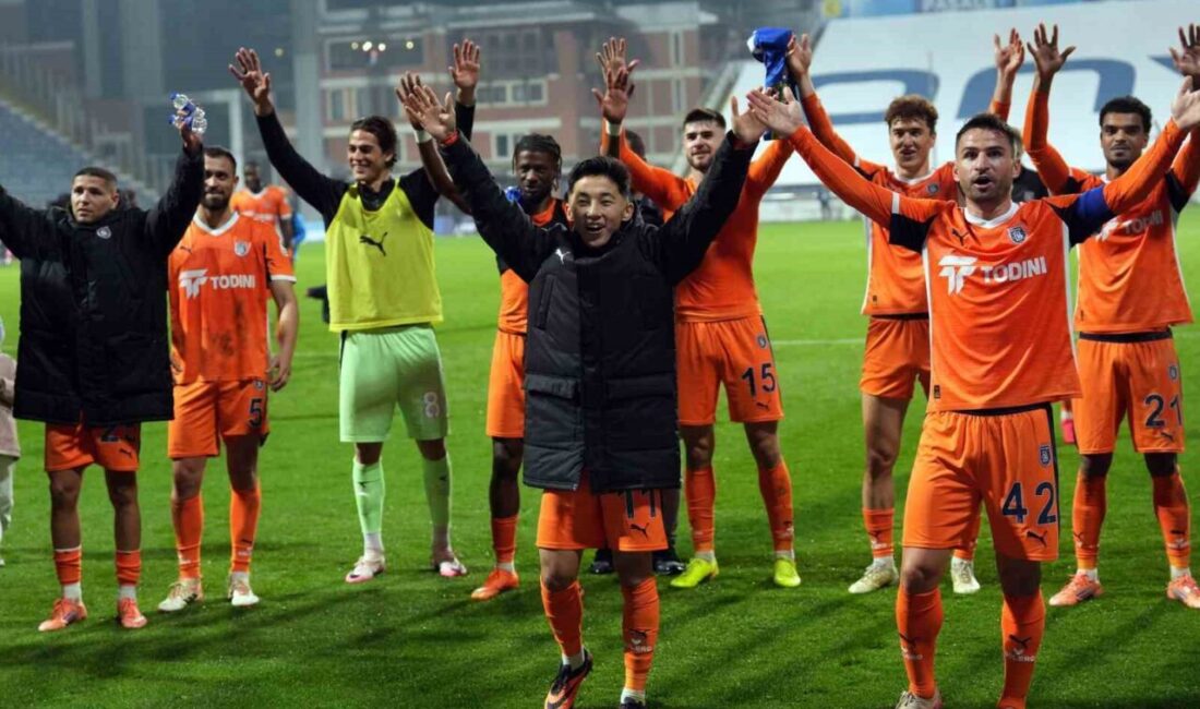 Başakşehir, Trendyol Süper Lig’in 15. haftasında Fenerbahçe'yi yenerek üst sıralara