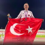 AK Parti İl Başkanı Albayrak, Eda Nur Tulum’u Türkiye rekoru kırdığı için tebrik etti.