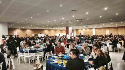 Muğla Büyükşehir Belediye Başkanı Ahmet Aras, sivil toplum kuruluşlarıyla bir