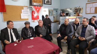 Yunusemre Belediye Başkanı Semih Balaban, Yuntdağı bölgesindeki Bağyolu Mahallesi'ni ziyaret