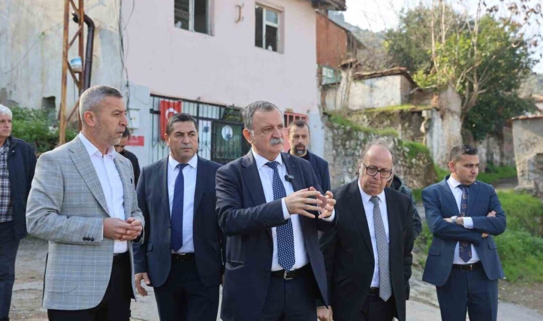 Yunusemre Belediye Başkanı Semih Balaban, Mutlu Mahallesi’nde Esnafla İhtiyaç Analizi Yaptı Yunusemre Belediye Başkanı Semih Balaban, Mutlu Mahallesi'nde esnaf ve vatandaşlarla