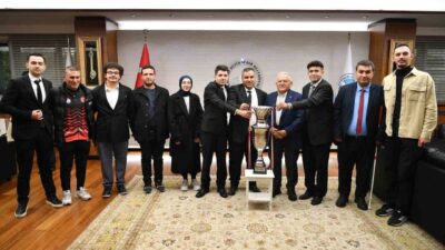 Kayseri Büyükşehir Belediye Başkanı Dr. Memduh Büyükkılıç, Kayseri Görme Engelliler