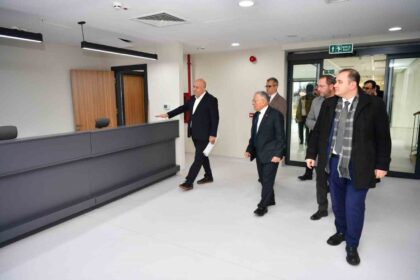 Büyükkılıç, Saffet Arslan Palyatif Bakım Merkezi’nde İncelemelerde Bulundu; Kayseri’nin Sağlık Altyapısına Önemli Katkı Sağlayacak