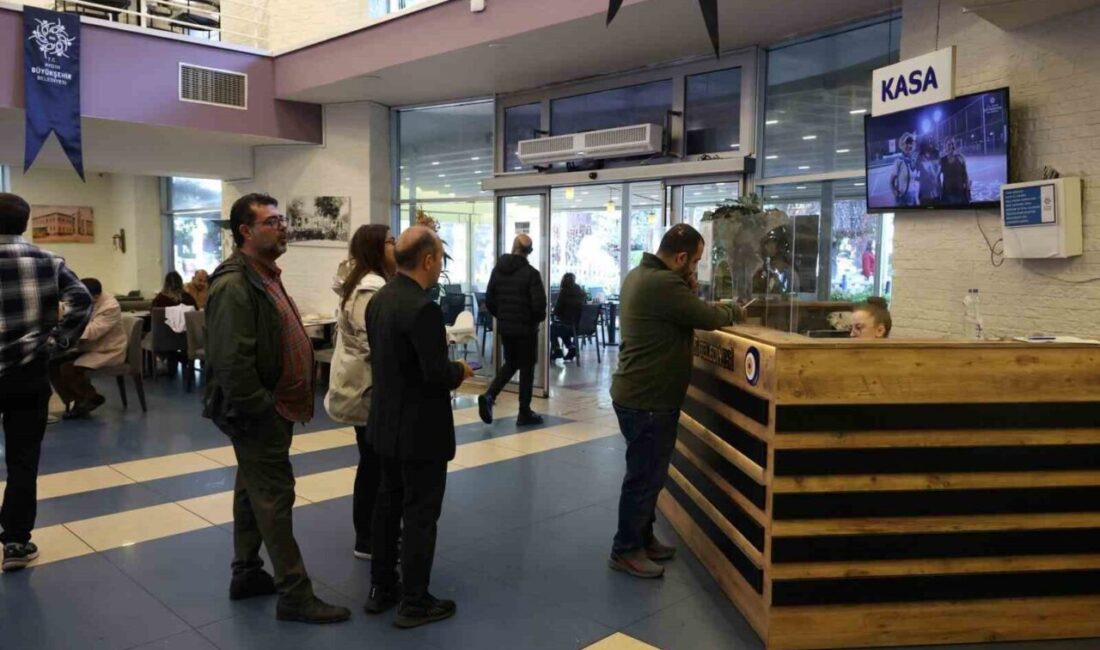 Aydın Büyükşehir Belediyesi’nin işlettiği Turistik Park Kafe ve Restoran, hijyenik