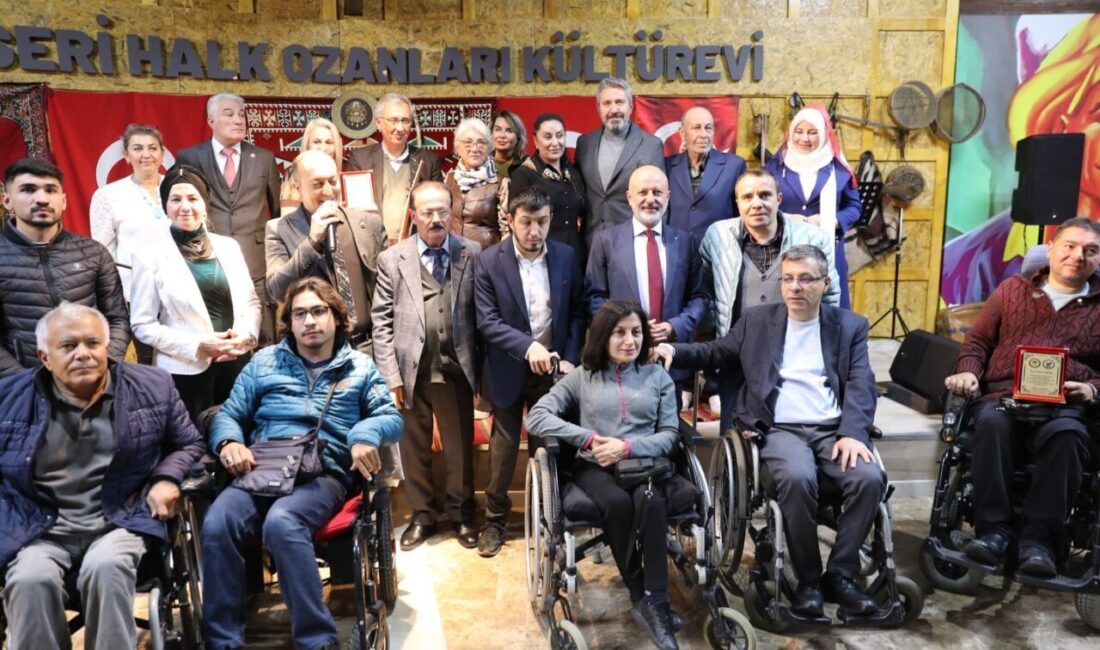 Kocasinan Belediye Başkanı Ahmet Çolakbayrakdar, 3 Aralık Dünya Engelliler Günü'nde