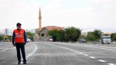 Kocasinan Belediyesi, Osman Kavuncu Bulvarı ile Erkilet Bulvarı'nı birleştiren 3,5