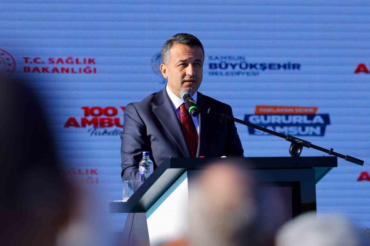 Samsun Büyükşehir Belediye Başkanı Halit Doğan, sosyal belediyecilik anlayışıyla insana