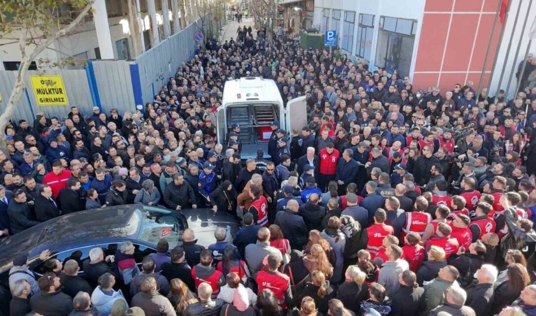 Manisa'nın ilk kadın belediye başkanı Gülşah Durbay, tedavi gördüğü hastanede