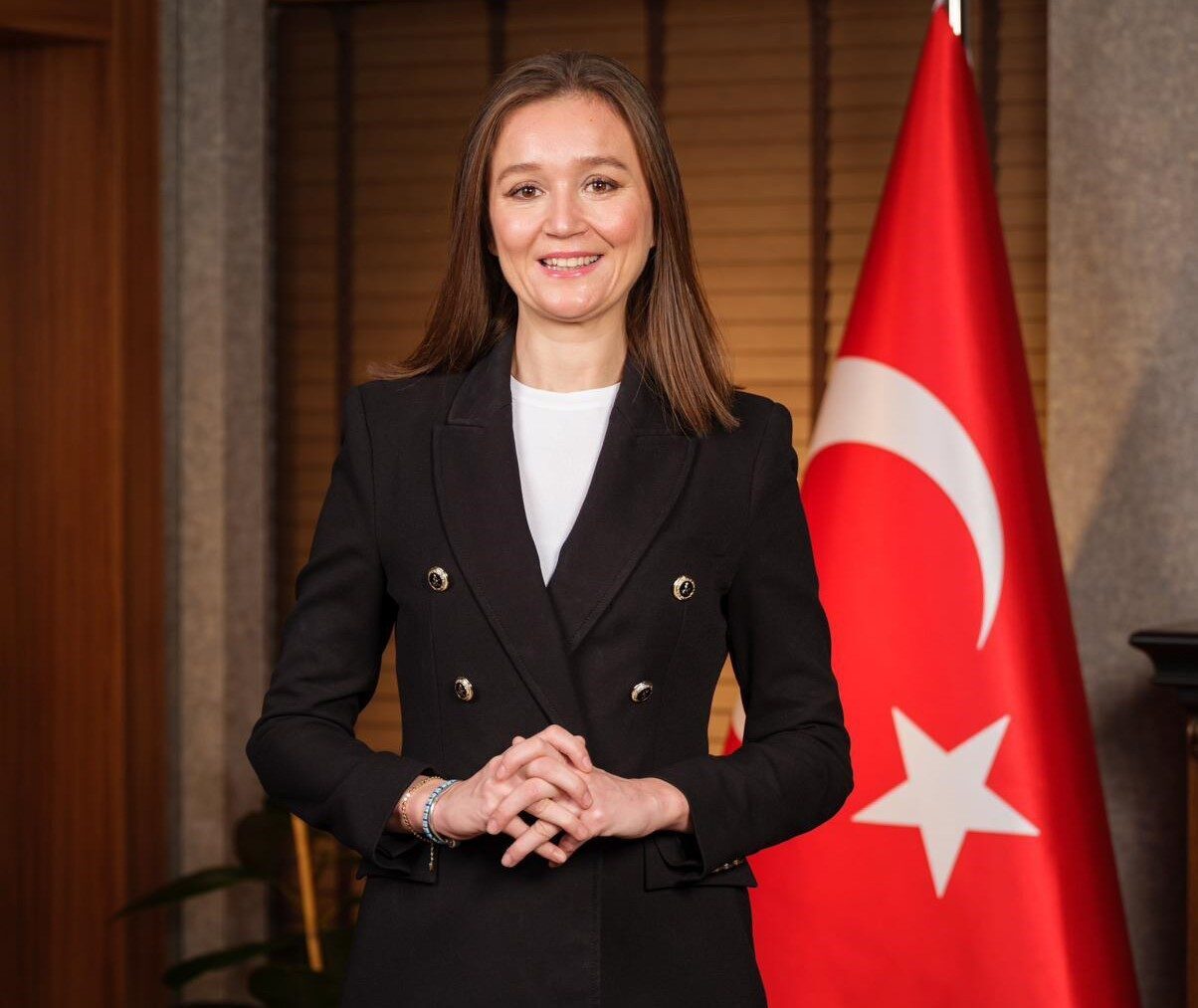 Manisa'nın Şehzadeler Belediye Başkanı Gülşah Durbay, 8 gündür Manisa Şehir