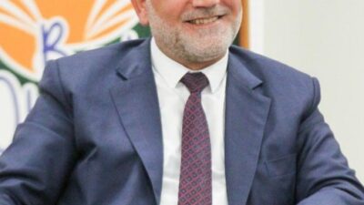 Canik Belediye Başkanı İbrahim Sandıkçı, ilçeden üniversite kazanan tüm öğrencilere