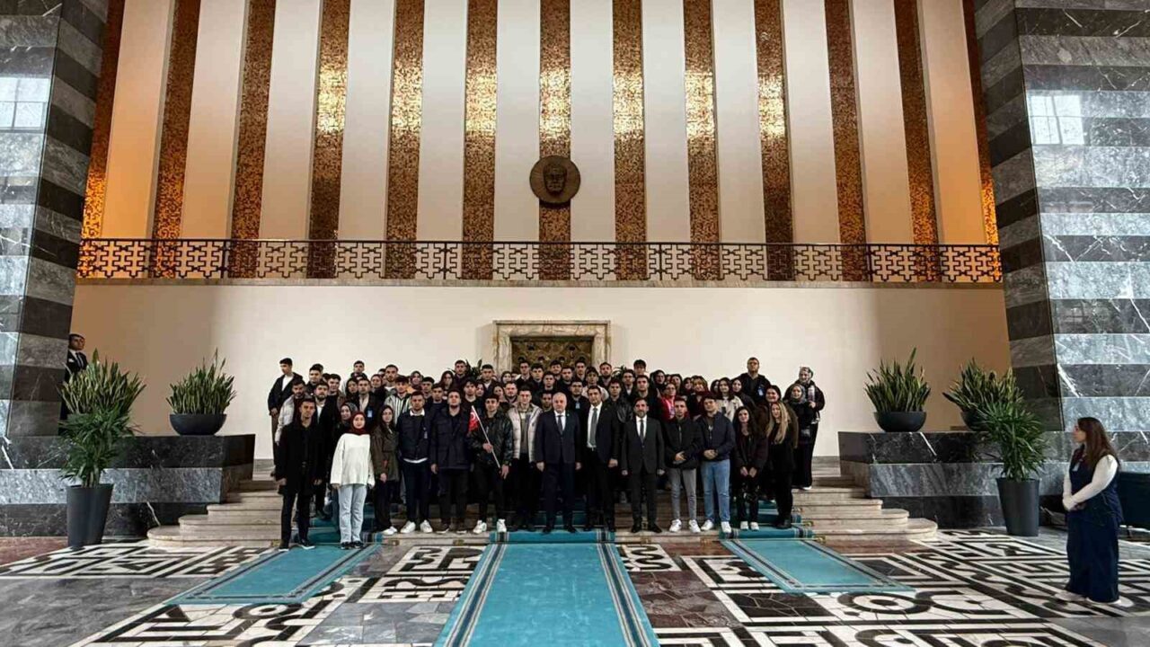 Şehitkamil Belediye Başkanı Umut Yılmaz, Ankara Çıkarması projesi çerçevesinde başkente