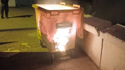 Germencik’te bir çöp konteynerinin daha kimliği belirsiz kişilerce ateşe verilmesi,