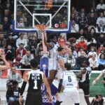 Aliağa Petkimspor, Türkiye Sigorta Basketbol Süper Ligi’nde Beşiktaş’a 72-75 mağlup oldu.