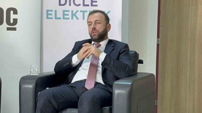 Batman Üniversitesi'nin düzenlediği 5. Enerji Zirvesi, enerji uzmanları ve akademisyenleri