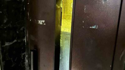 Batman'da bir binanın asansöründe mahsur kalan vatandaş, itfaiye ekiplerinin hızlı