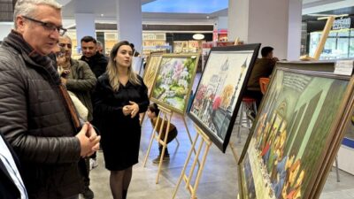 Batman'ın Kozluk İlçe Halk Eğitim Merkezi, usta öğreticileri ve kursiyerlerin