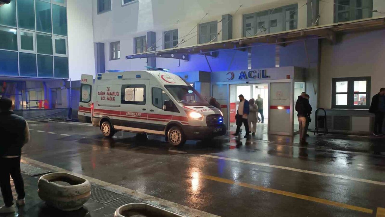 Batman'da C.E., tartıştığı babası Aziz E.'yi pompalı tüfekle vurdu. Olayın