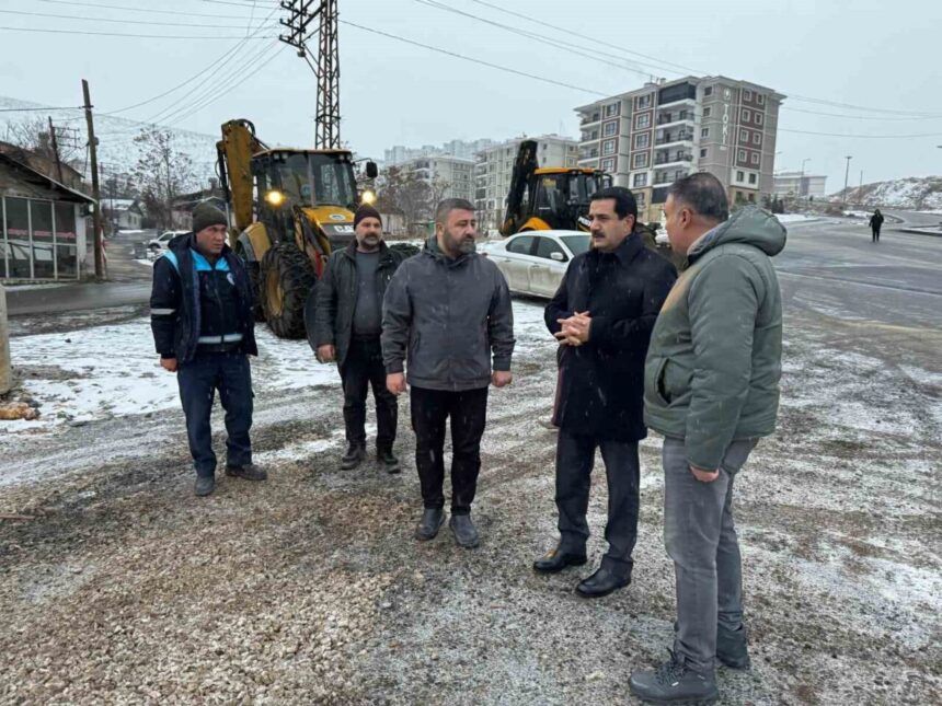 Battalgazi Belediye Başkanı Taşkın, kar yağışı öncesi Afet Koordinasyon Merkezi’nde incelemelerde bulundu.