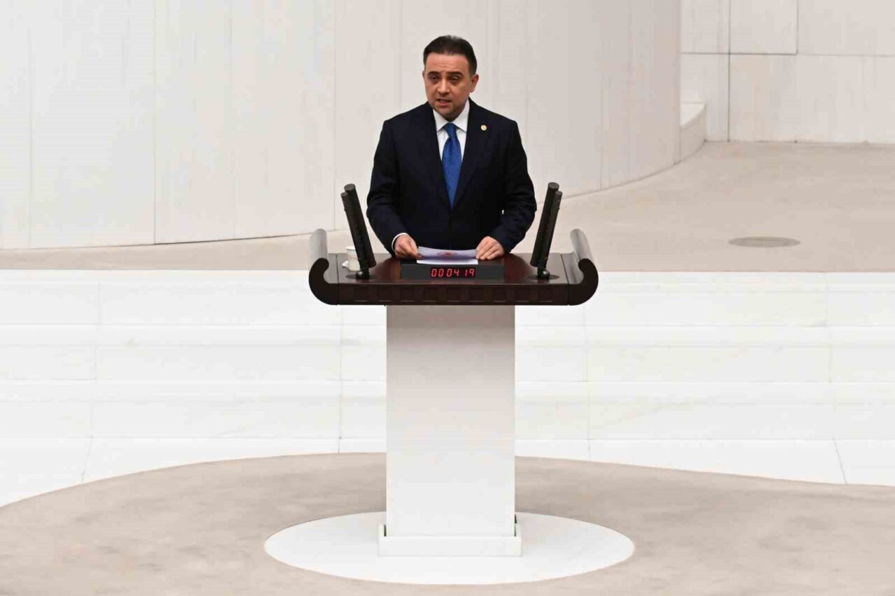 AK Parti Manisa Milletvekili Murat Baybatur, TBMM'de yaptığı konuşmada, Türkiye'nin