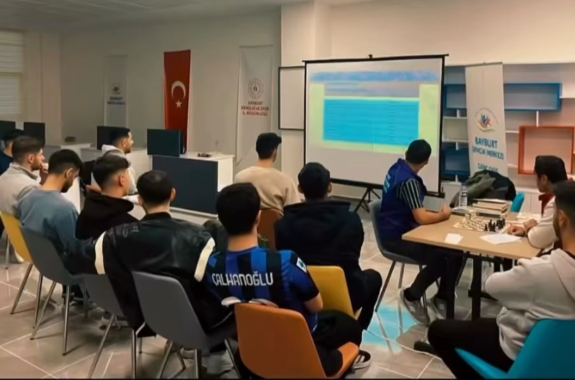 Bayburt Genç Ofis'in düzenlediği KYK yurtlarındaki erkek öğrencilere yönelik PlayStation