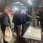 Osmaneli Belediyesi, fabrikalarda çalışan vatandaşlara sabah çorbası dağıttı.