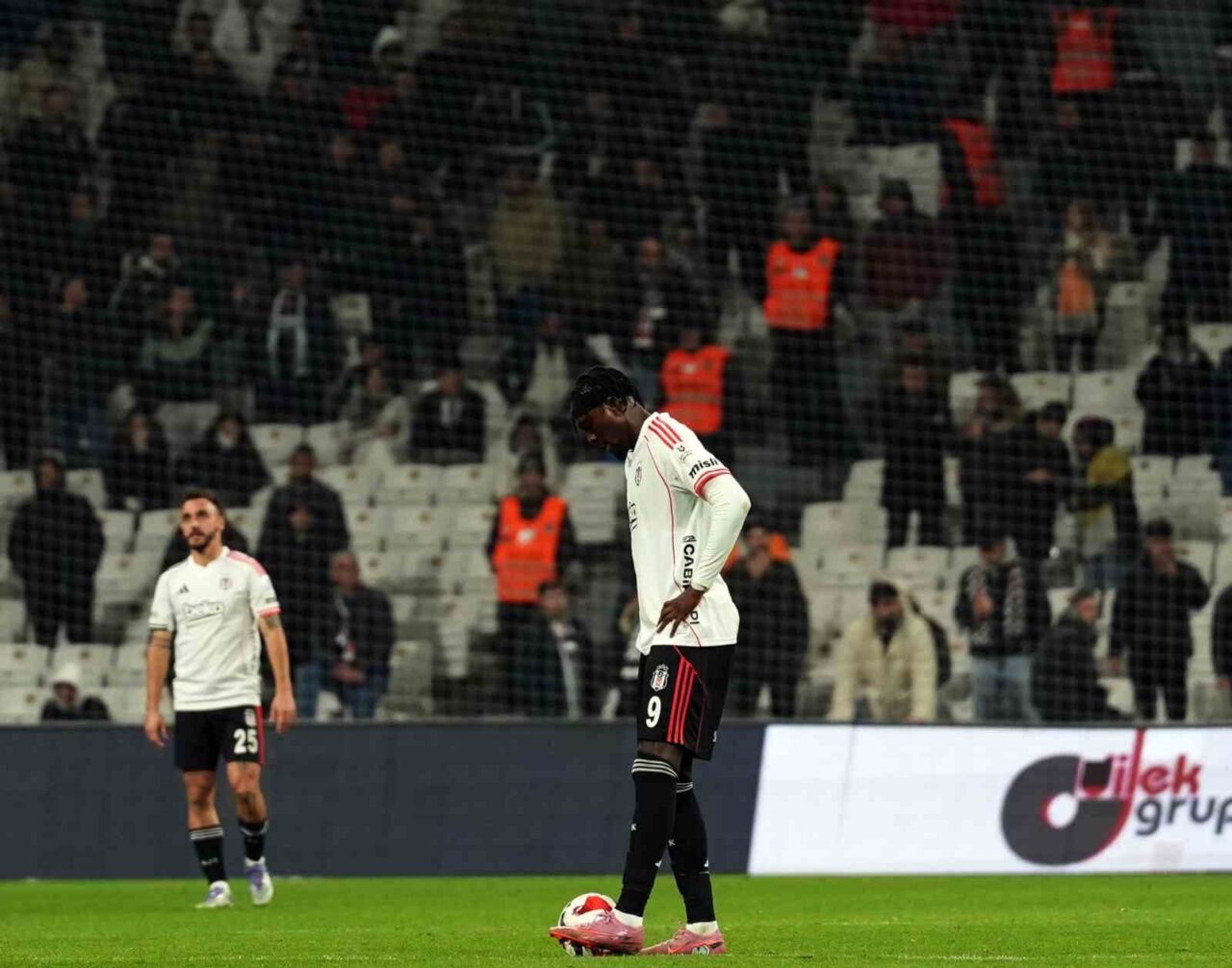 Beşiktaş, Süper Lig’in 15. haftasında evinde Gaziantep FK ile 2-2