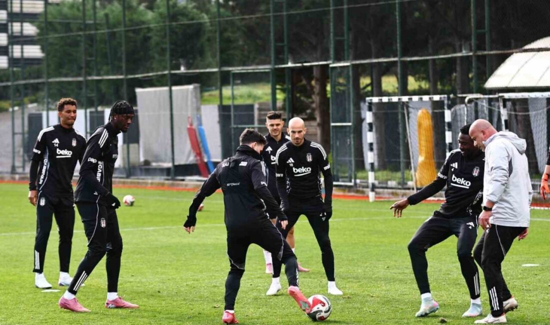 Beşiktaş, Trabzonspor ile Oynayacağı Maç İçin Hazırlıklarını Tamamladı Beşiktaş, Trendyol Süper Lig 16. haftasında Trabzonspor ile oynayacağı maça