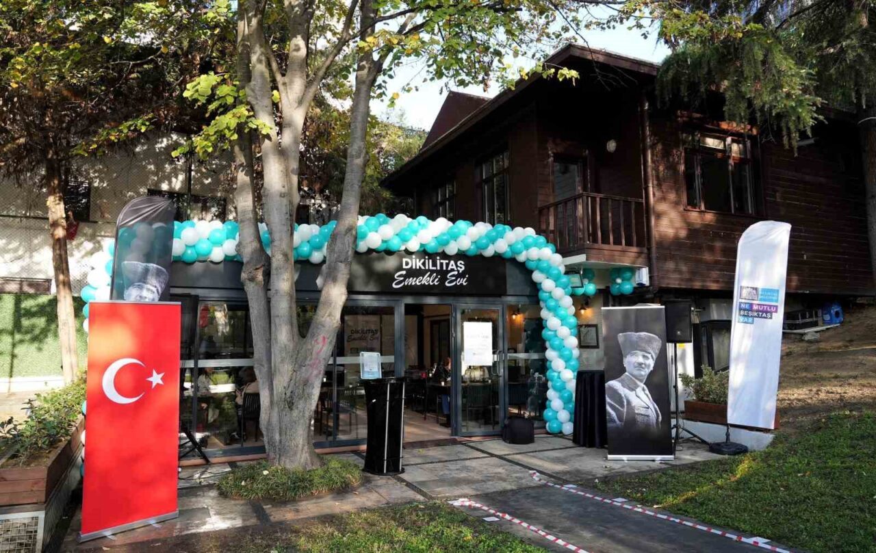 Beşiktaş Belediyesi, emekliler için Dikilitaş Emekli Evi'ni açtı. Merkez, sosyalleşme