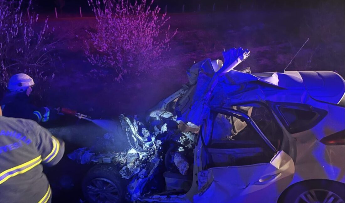 Afyonkarahisar’da beton mikserine çarpan otomobilin sürücüsü hastanede hayatını kaybetti Afyonkarahisar'da E.G. yönetimindeki otomobil, M.Y.'nin kullandığı beton mikserine çarparak kaza