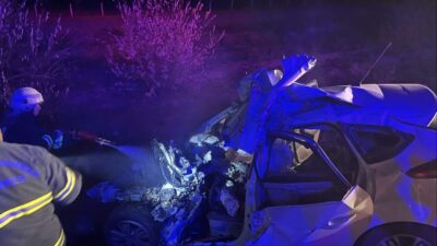 Afyonkarahisar'da E.G. yönetimindeki otomobil, M.Y.'nin kullandığı beton mikserine çarparak kaza